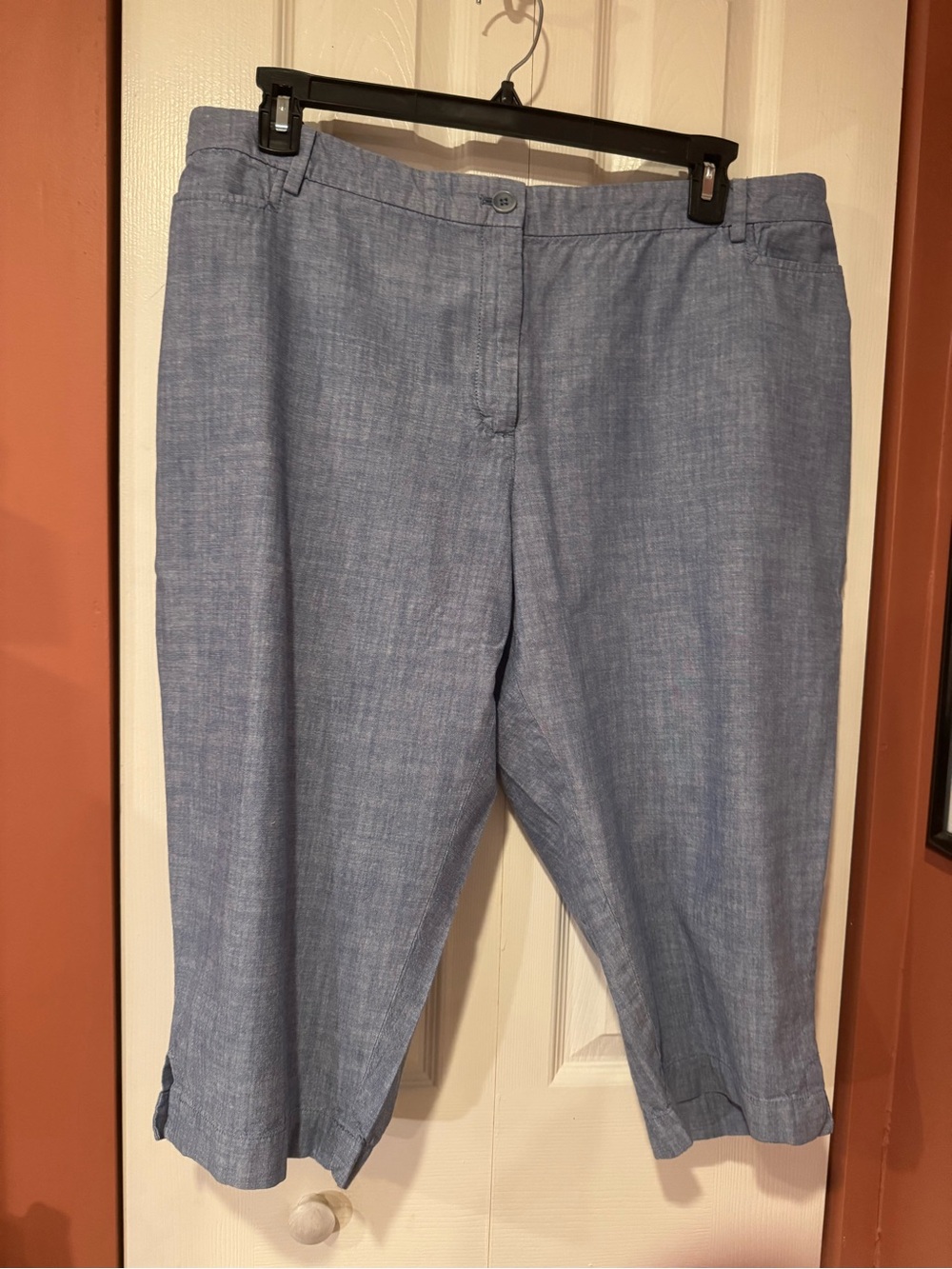 Talbots Light Blue Chambray “Perfect” Skimmers, size 20WP